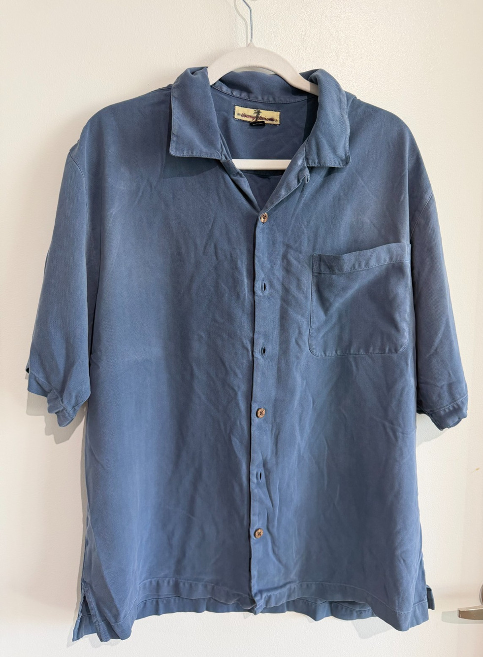 Tommy Bahama shaded Blue Pure Silk Button Front Relaxed Coastal Nautical Size L